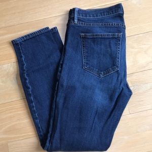 Gap jeans authentic true skinny size 27short